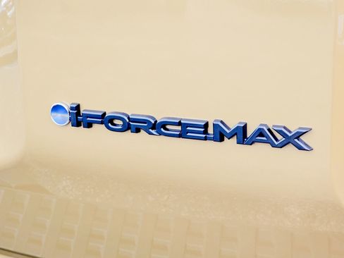 Used 2026 Toyota Land Cruiser w/ Premium Package image 33