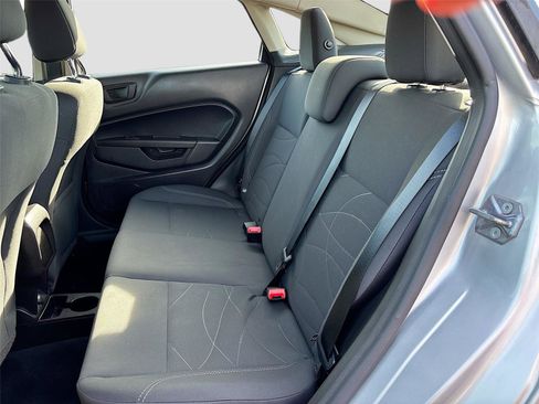 Used 2018 Ford Fiesta SE image 24