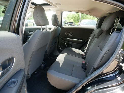 Used 2020 Honda HR-V EX image 34