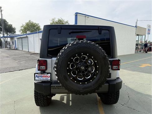 Used 2016 Jeep Wrangler Unlimited Sport AWD/4WD image 7