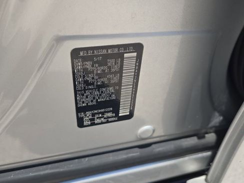 Used 2017 Nissan Armada SL AWD/4WD image 37