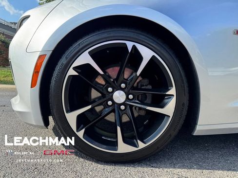 Used 2017 Chevrolet Camaro LT w/ RS Package RWD image 8