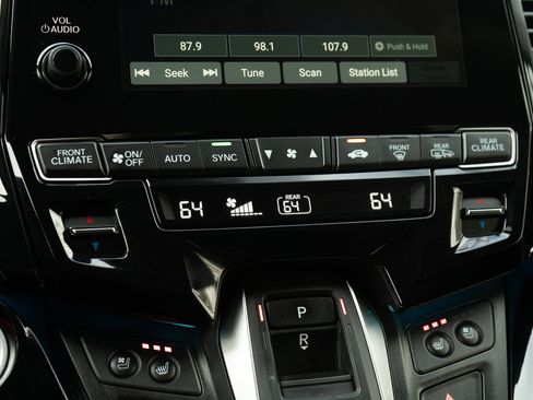 Certified 2023 Honda Odyssey Elite image 27