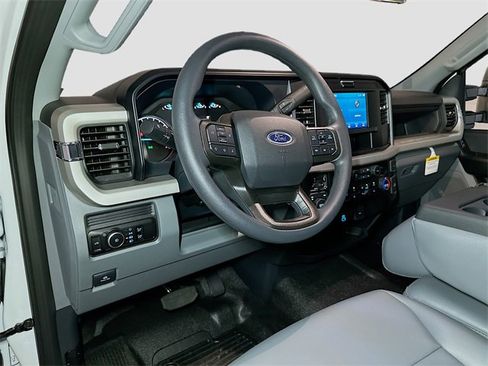 New 2026 Ford F350 XL w/ XL Chrome Package image 6