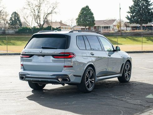 Used 2023 BMW X7 xDrive40i w/ M Sport Package image 5