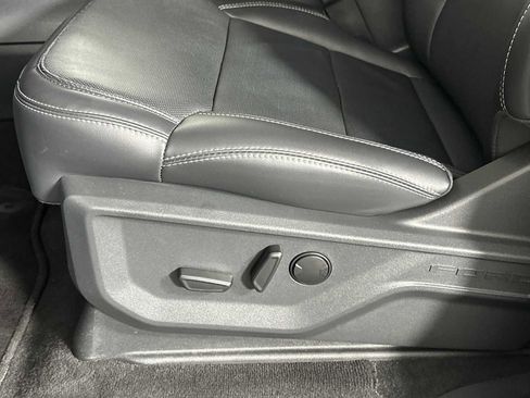 Used 2025 Ford Expedition Platinum w/ Stealth Performance Package image 8