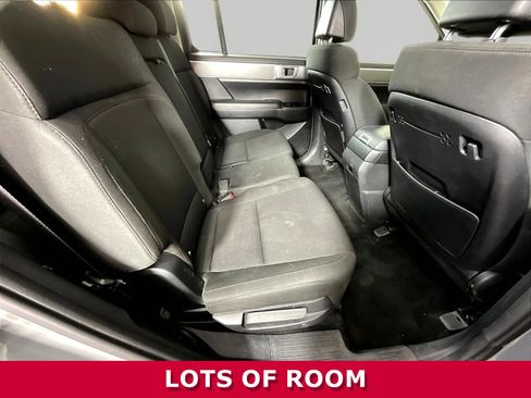Used 2025 Hyundai Santa Fe SE FWD image 23