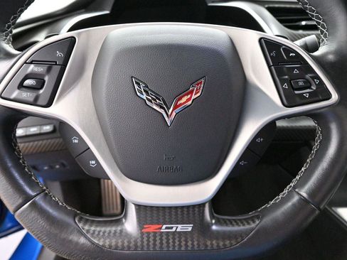 Used 2016 Chevrolet Corvette Z06 w/ 3LZ Preferred Equipment Group RWD image 18