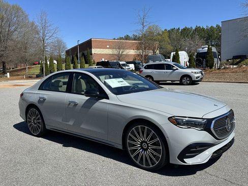 New 2026 Mercedes-Benz E 350 Sedan image 2