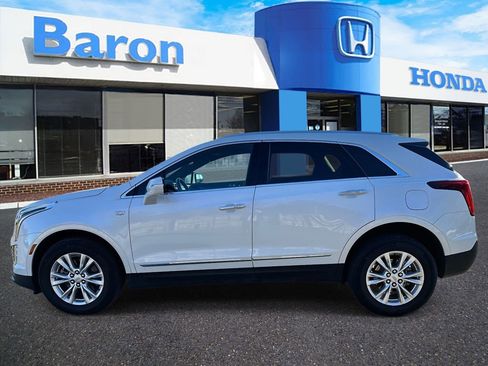 Used 2023 Cadillac XT5 Luxury AWD/4WD image 3