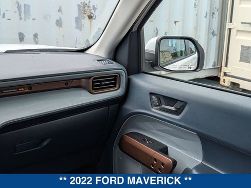Used 2022 Ford Maverick Lariat w/ Equipment Group 500A Standard AWD/4WD image 19