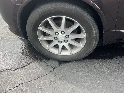 Used 2017 Buick Enclave Leather w/ Trailering Package image 38