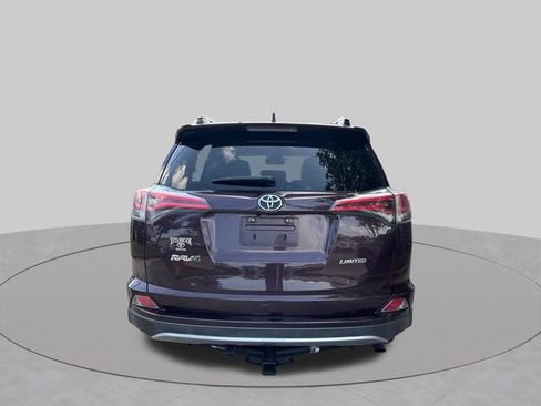 Used 2018 Toyota RAV4 Limited FWD image 8