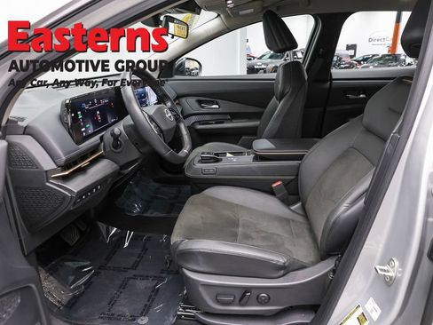 Used 2023 Nissan Ariya FWD image 12
