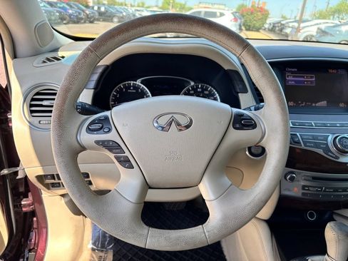 Used 2013 INFINITI JX35 FWD w/ Premium Pkg image 18