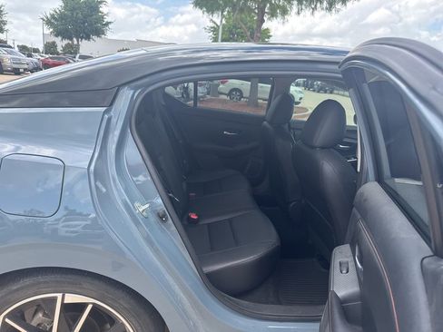 Certified 2025 Nissan Sentra SR w/ SR Premium Package FWD image 16