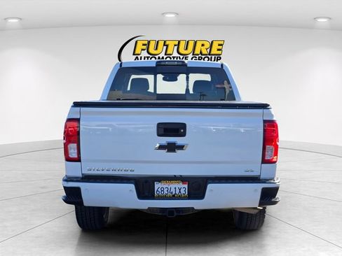 Used 2017 Chevrolet Silverado 1500 LTZ Z71 w/ LTZ Plus Package AWD/4WD image 5