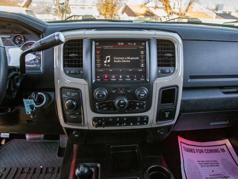 Used 2018 RAM 2500 Power Wagon w/ Leather & Luxury Group image 14