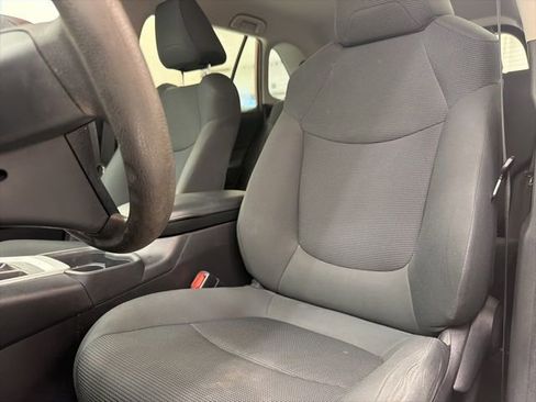 Used 2020 Toyota RAV4 LE w/ Carpet Mat Package FWD image 13