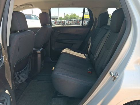 Used 2011 GMC Terrain SLE FWD image 10