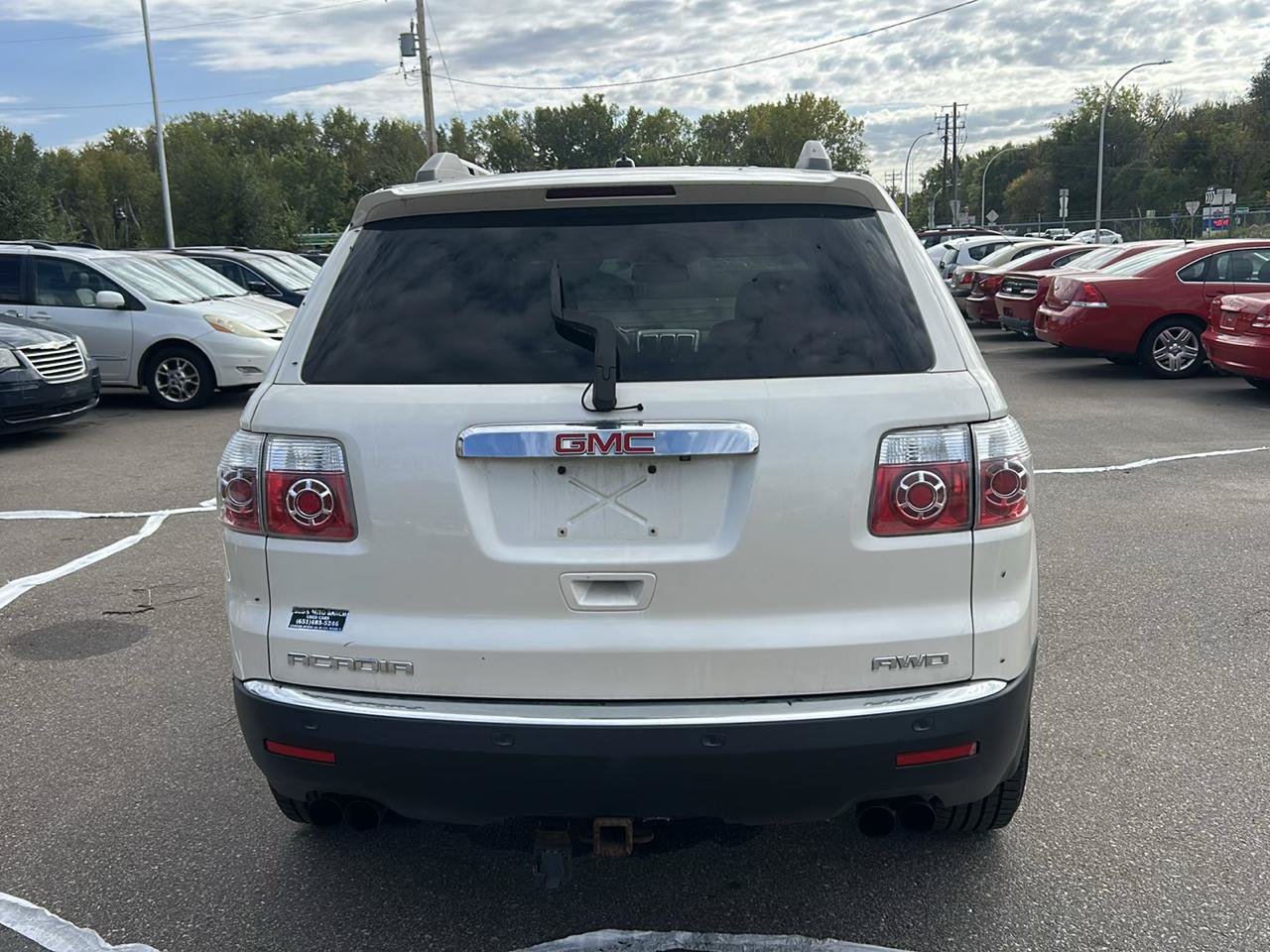Used 2011 GMC Acadia SLT AWD/4WD image 6