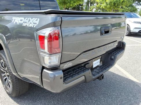 Used 2023 Toyota Tacoma TRD Sport w/ Technology Package AWD/4WD image 13