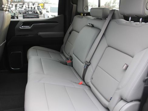 Certified 2025 GMC Sierra 1500 SLT w/ SLT Premium Plus Package image 23