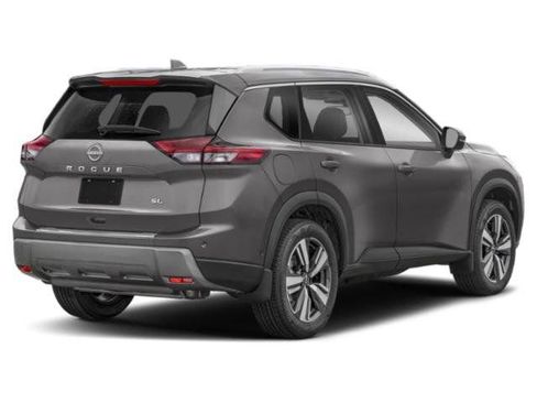 Certified 2024 Nissan Rogue SL FWD image 32