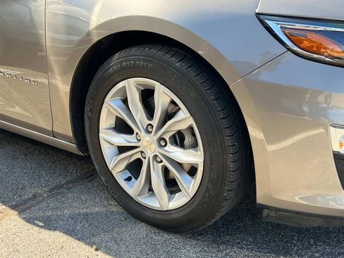 Used 2024 Chevrolet Malibu LT image 14