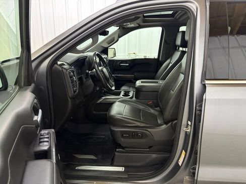 Used 2020 Chevrolet Silverado 1500 LTZ w/ LTZ Premium Package AWD/4WD image 30