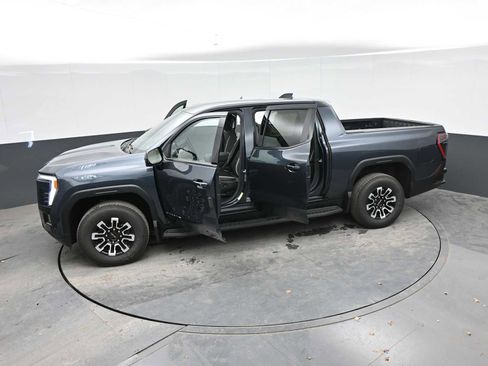 New 2026 GMC Sierra EV Elevation image 50