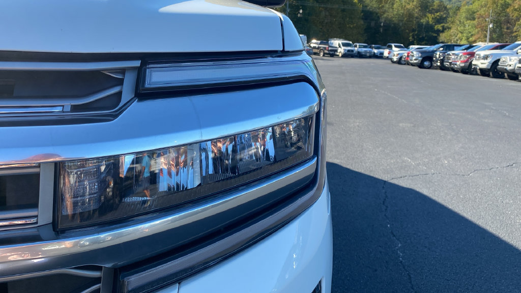 Used 2024 Ford Expedition Platinum AWD/4WD image 9