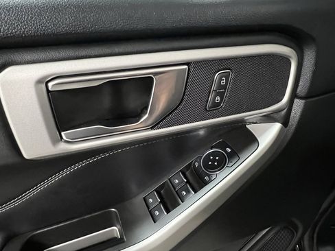 Used 2024 Ford Explorer XLT w/ Equipment Group 202A image 28