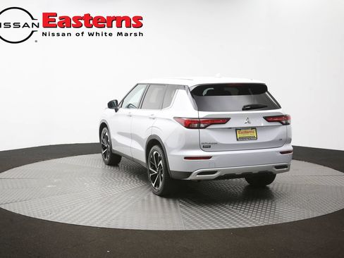 Used 2024 Mitsubishi Outlander SE AWD/4WD image 36