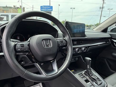 Used 2023 Honda CR-V EX-L image 16