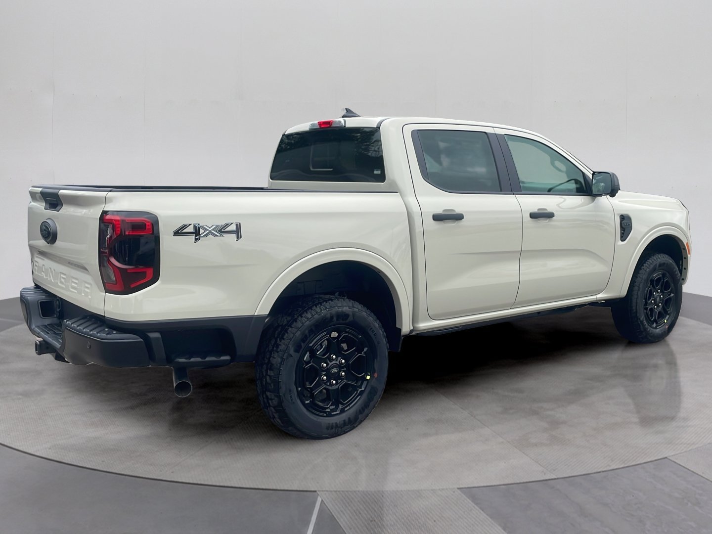 New 2026 Ford Ranger XLT w/ Technology Package AWD/4WD image 5