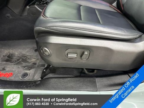 Used 2024 Jeep Wrangler Unlimited Rubicon image 38