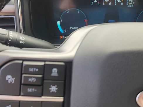 New 2025 Ford F350 Lariat w/ Lariat Ultimate Package image 15