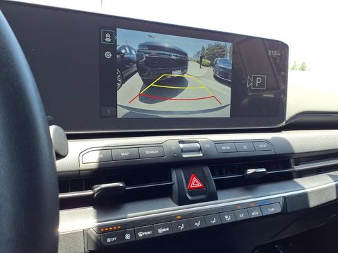 Certified 2025 Kia K4 FWD image 17