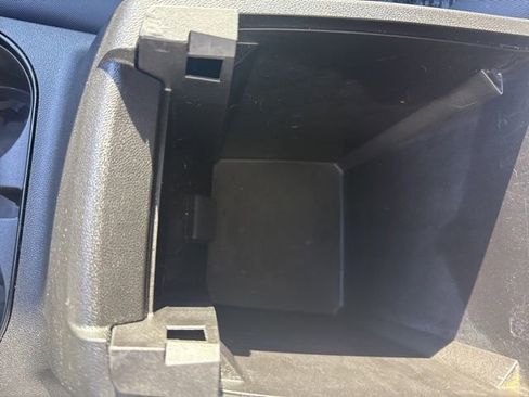 Used 2024 Chevrolet Colorado Z71 w/ Z71 Convenience Package 2 image 29