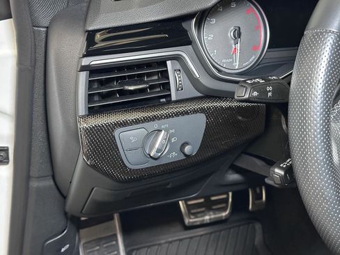 Used 2022 Audi S5 Premium image 24