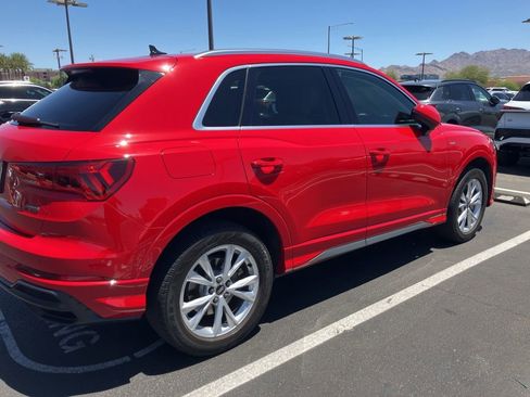 Used 2021 Audi Q3 2.0T Premium Plus w/ Premium Plus Package AWD/4WD image 5