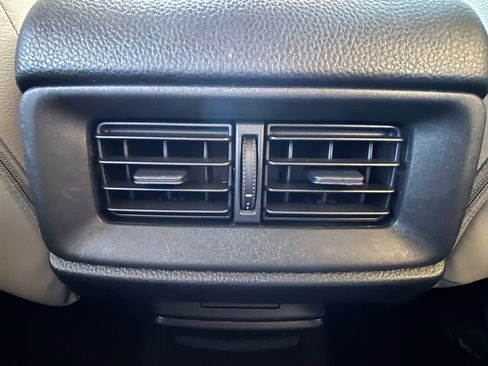 Used 2023 Honda CR-V EX-L image 18