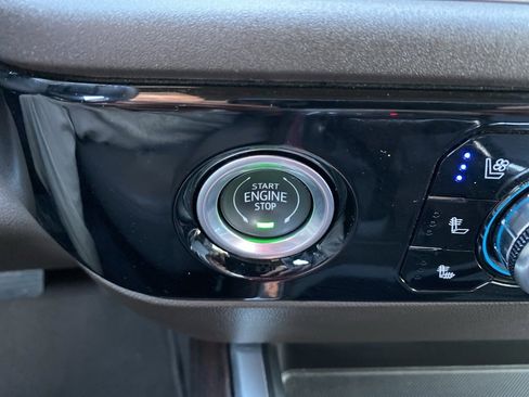 Used 2023 GMC Sierra 1500 SLT w/ SLT Premium Package image 23