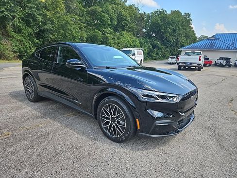 New 2025 Ford Mustang Mach-E Premium image 3
