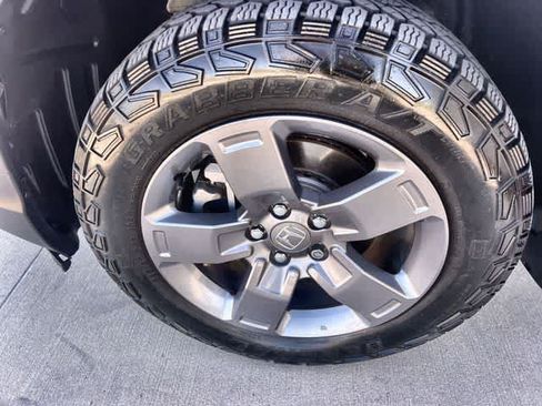 Used 2024 Honda Ridgeline TrailSport image 9