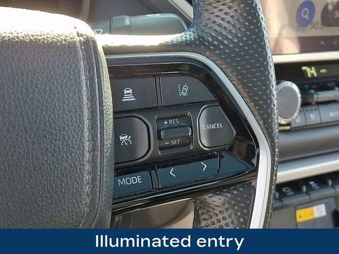 Used 2024 Toyota Tundra Platinum image 27