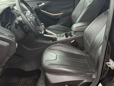 Used 2012 Ford Focus SEL image 9