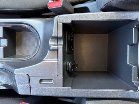 Used 2019 Subaru Impreza 2.0i Premium w/ Eyesight & BSD/Rcta & SRF image 28