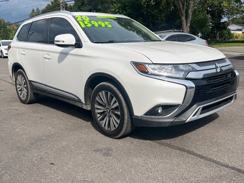 Used 2020 Mitsubishi Outlander SEL image 1